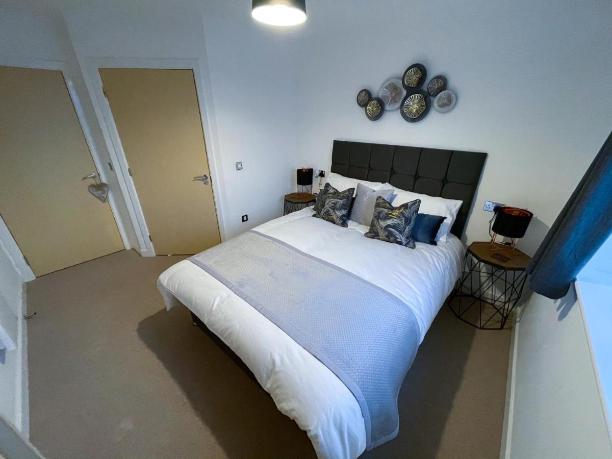 Апартаменты Station Side Penthouse Вулвергемптон Экстерьер фото